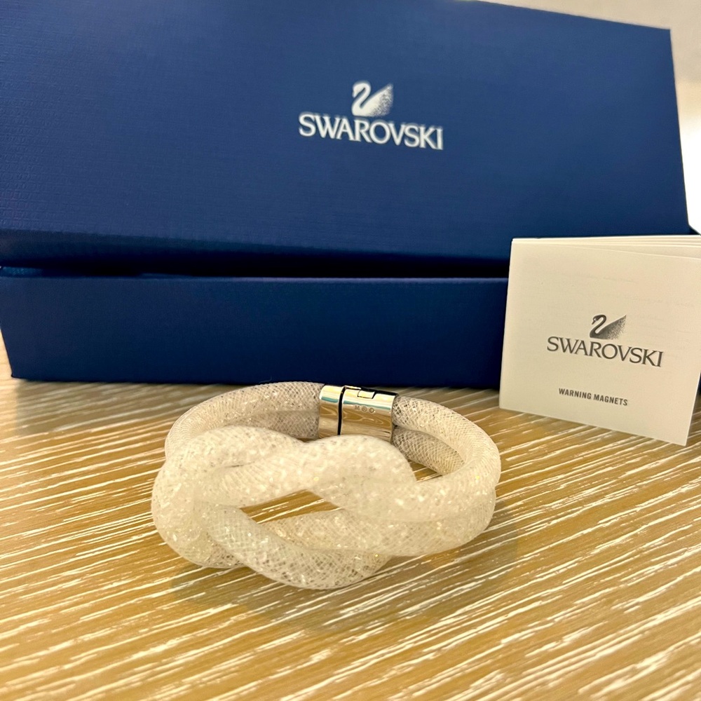 Swarovski Stardust Knot Bracelet. I also have the matching Stardust Necklace